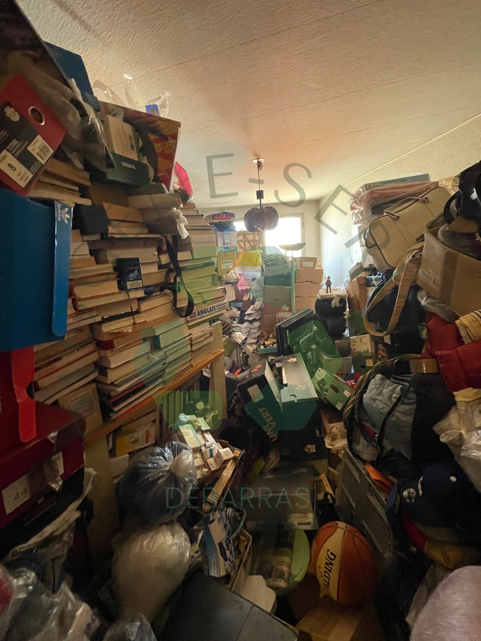 Débarras d'un appartement avant